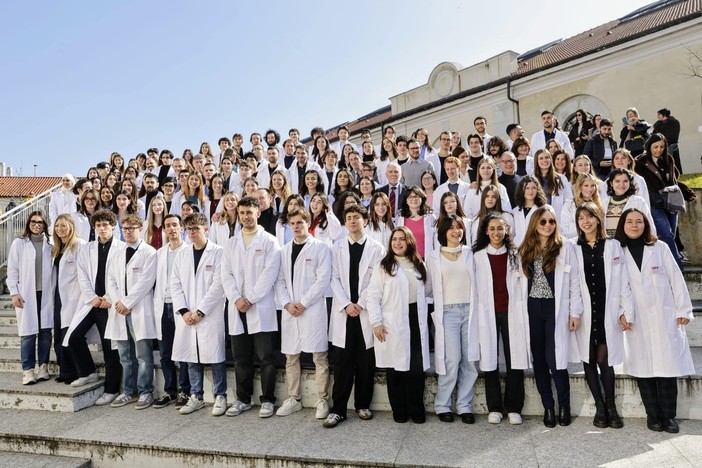 Alessandro Canelli: &quot;Complimenti agli studenti di medicina, pronti a entrare nei reparti&quot;