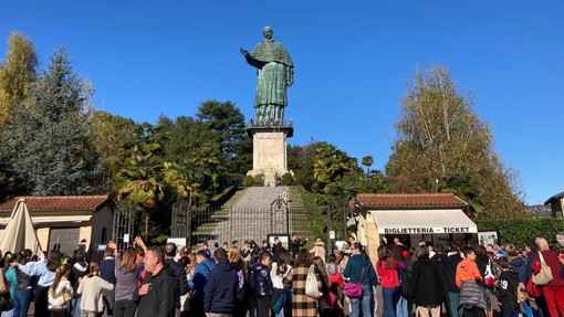 La statua di San Carlo Borromeo riapre al pubblico