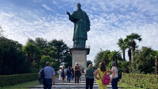 Omaggio a San Carlo Borromeo ad Arona: arte e fede per il 440° anniversario della morte