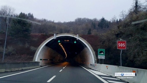 Lavori nelle gallerie della A26, strada chiusa per due notti tra Baveno e Arona