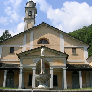 In cammino da Ornavasso al Boden per l'inaugurazione dell'anno pastorale giovanile