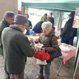 Trecate celebra le sue eccellenze gastronomiche: successo per la Giornata De.Co.