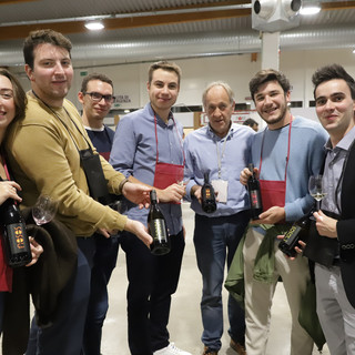 Oleggio celebra il vino con “Calici a Palazzo, l’emporio dei vini”