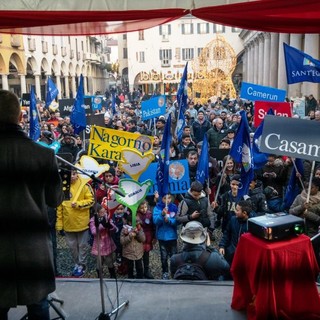 In cammino per la pace: la marcia del primo gennaio a Novara