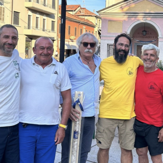 Nella foto i finalisti della gara: da sinistra Vicari, Folpini, Erbetta, Omar e Vezzola presidente del Comitato san Gottardo