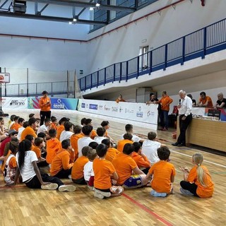 Una festa per il primo anno dei Tigers Novara: dal minibasket agli under 15, la società cresce