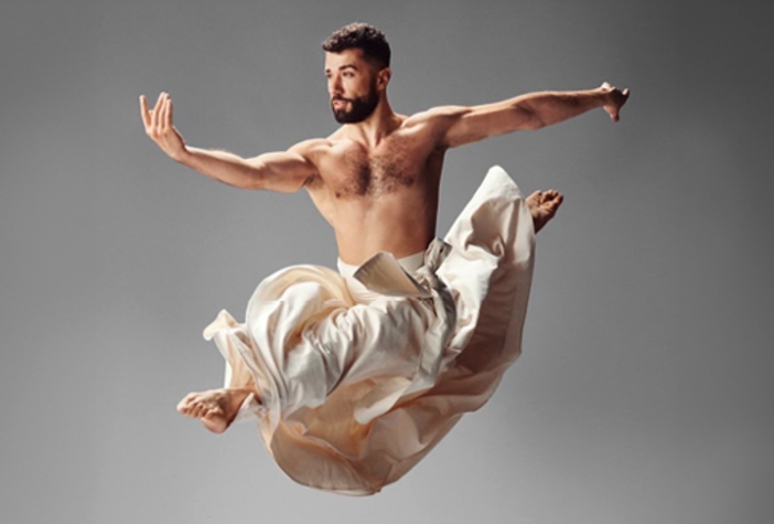 Il ballerino Ahmad Joudeh presenta il suo libro &quot;Danza o muori&quot;