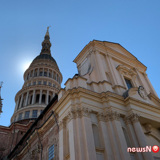 Cupola illuminata di verde per celebrare la giornata nazionale della Sla