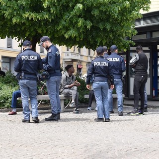 Polizia di stato e polizia locale chiudono un afro market abusivo