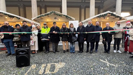 Mercatino della solidarietà: inaugurata la ventisettesima edizione a Novara