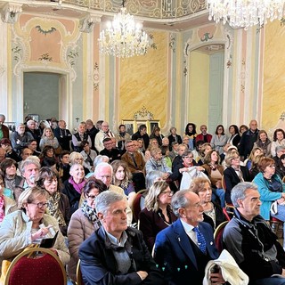 Successo per la presentazione dei corsi dell’università della terza età a Villa Cicogna FOTO