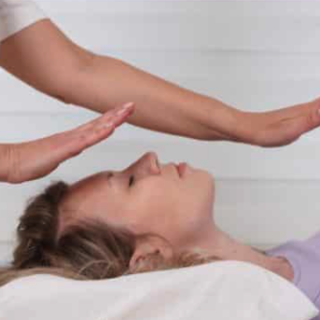 Ad Arona un seminario su ''Reiki'', l'antica pratica di guarigione giapponese