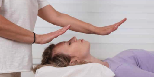 Ad Arona un seminario su ''Reiki'', l'antica pratica di guarigione giapponese