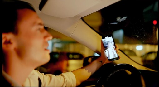 Anas, sicurezza stradale: il nuovo spot della campagna “guida e basta” contro l’uso del cellulare e le distrazioni alla guida. video
