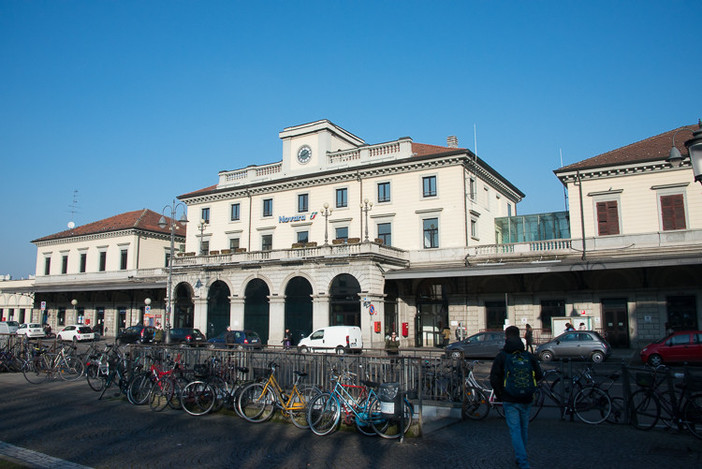 Riqualificazione della stazione: stop alla sosta dei velocipedi in Viale Manzoni