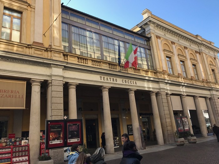 Federico Basso in scena con &quot;Profilo Basso&quot; al Teatro Coccia di Novara