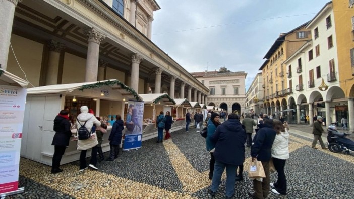 Il Villaggio della Solidarietà torna in Piazza Duomo per il Natale