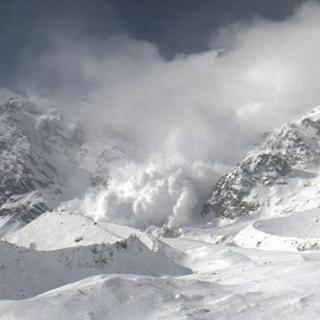 Forte vento in montagna: pericolo valanghe moderato in alta quota