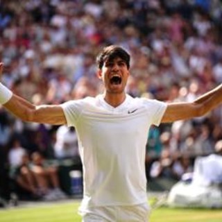 Wimbledon, Alcaraz resta campione: Djokovic battuto in finale