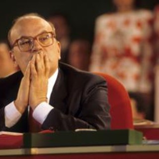 Craxi, 25 anni fa la morte. Mattarella: &quot;Ha impresso segno in indirizzi del Paese&quot;