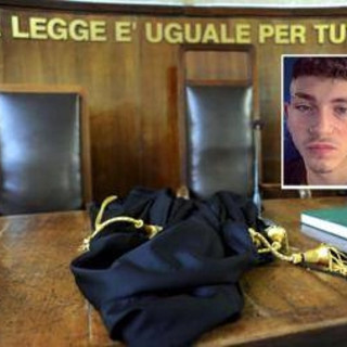 Omicidio Thomas Bricca, ergastolo a Roberto Toson e 24 anni al figlio