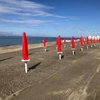 Schiaffo del Tar al Comune di Roma, sospeso bando per le spiagge di Ostia